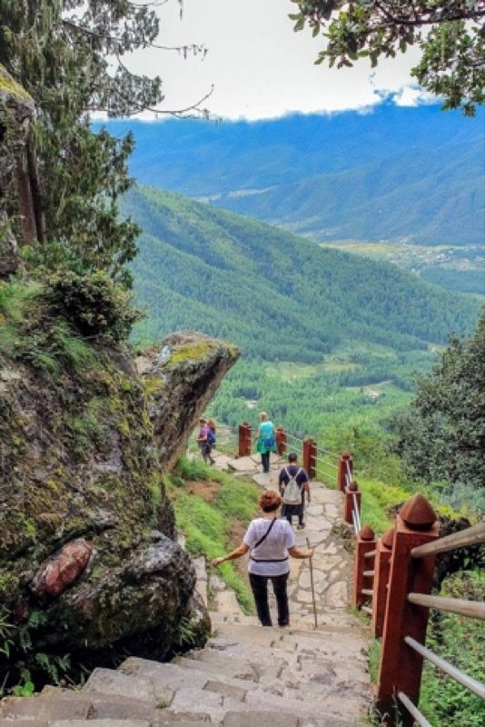 Hiking to Tiger&rsquo;s Nest