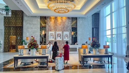 Hotel lobby on departure day