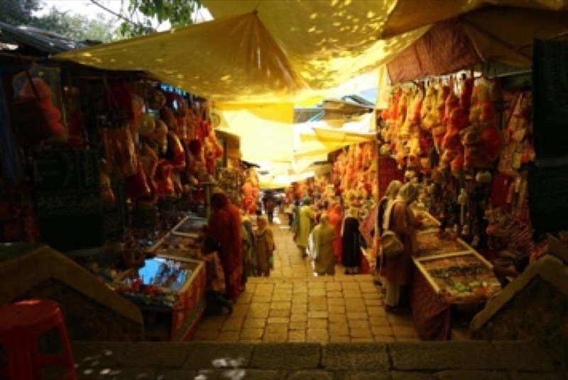 Kashmiri handicrafts
