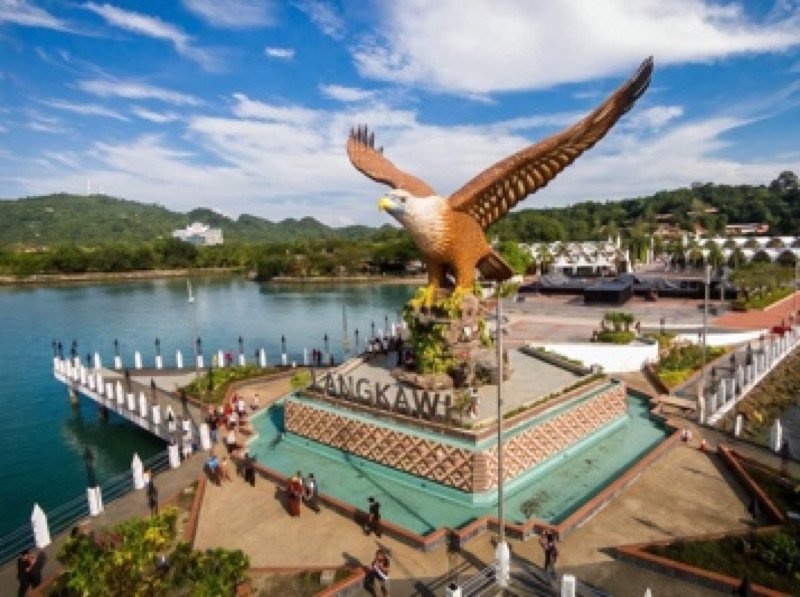 Eagle Square (Dataran Lang)