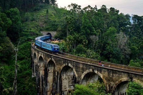 Nine Arches Bridge, Ella