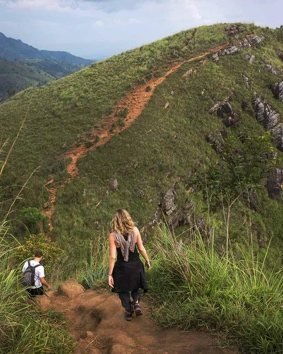 Hiking Little Adam&rsquo;s Peak, Ella