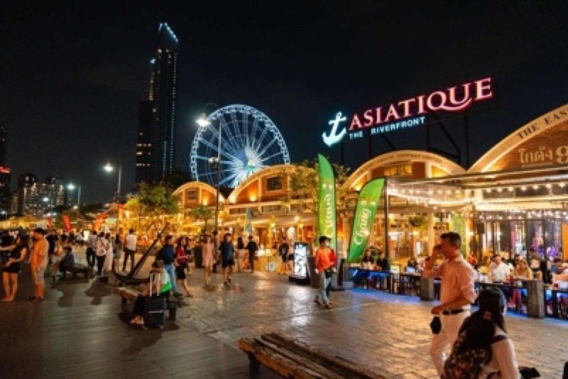 Asiatique The Riverfront